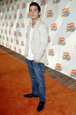 Shia LaBeouf pic #98584
